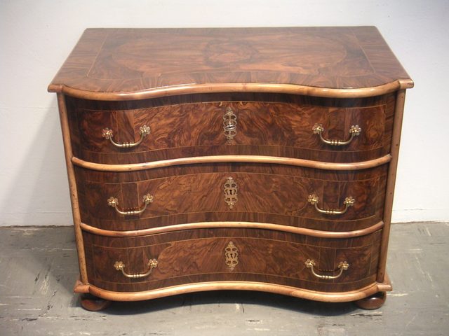 Commodes, N° 04